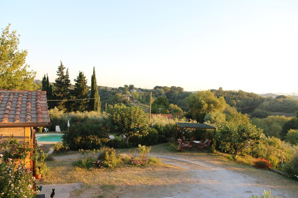 Agriturismo Poggio Al Tesoro Crespina Εξωτερικό φωτογραφία