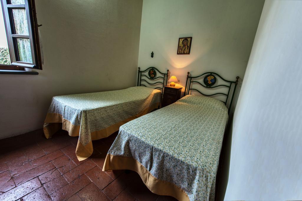 Agriturismo Poggio Al Tesoro Crespina Εξωτερικό φωτογραφία