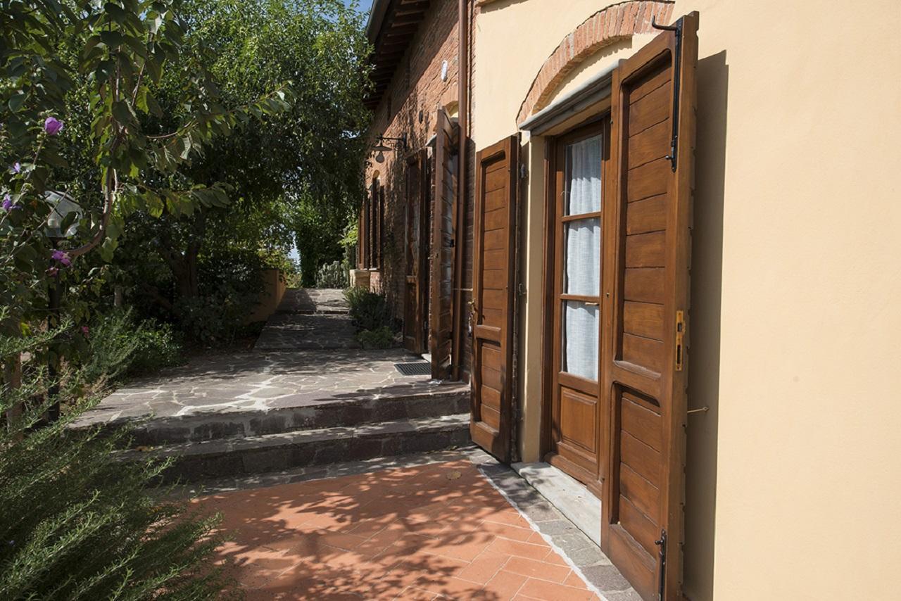 Agriturismo Poggio Al Tesoro Crespina Εξωτερικό φωτογραφία